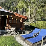 Romantikhütte Tatil Evi Flattach