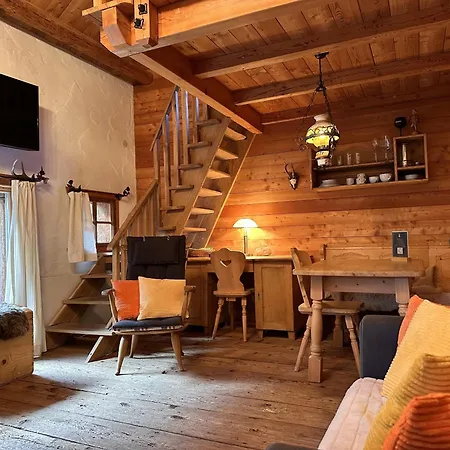 度假居 Romantikhuette